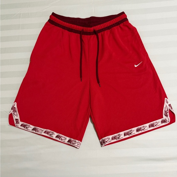 Nike Men's Red Sports Shorts - Picture 1 of 5